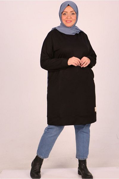 Moda Rosa 25K48010 - Black Large Size Crystal Two Thread Embroidered Tunic