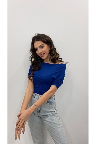 Nazline Bluză Sendy scurtă cu mânecă scurtă plisată cu șnur