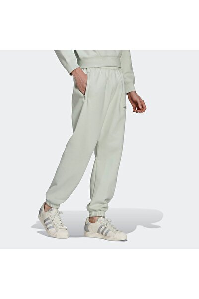 adidas Pantaloni trening ADIDAS pentru barbati TRF LINEAR SP - HM2670