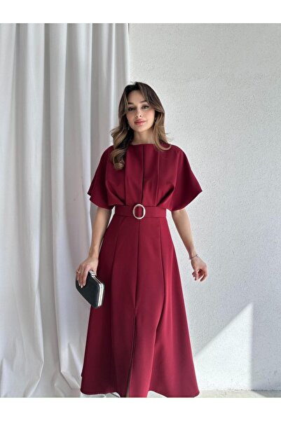 MODA DURAĞI فستان متوسط الطول بفتحة وتفاصيل حزام