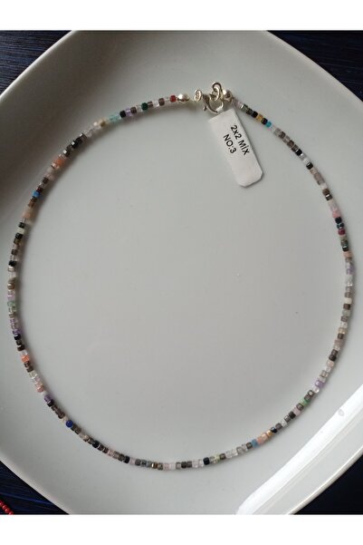 Mudita Tasarım 2x2 küp kesim karışık orijinal gerçek doğal taş kolye