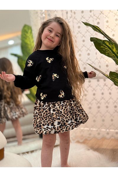 GÖKJOY BUTİK Costum cu fustă pentru fetiță cu imprimeu leopard