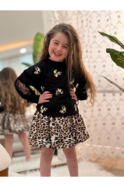 GÖKJOY BUTİK Costum cu fustă pentru fetiță cu imprimeu leopard