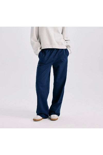 UYN SPORT Straight Leg Baggy Cut Comfortable Wear Sweatpants
