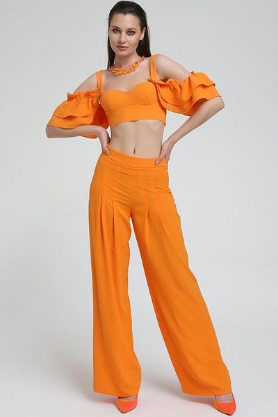 FASHION COCKTAIL Flamenco Spanish Crop Pants - Women's Ruffle Sleeve, Navel Exposed, Back Elastic Set