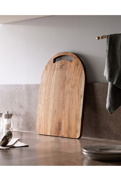Madame Coco Affolantes Acacia Cutting Board - Natural