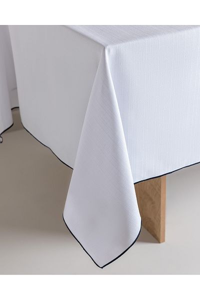Madame Coco Nostang Table Cloth - White/Navy Blue - 145X200 cm