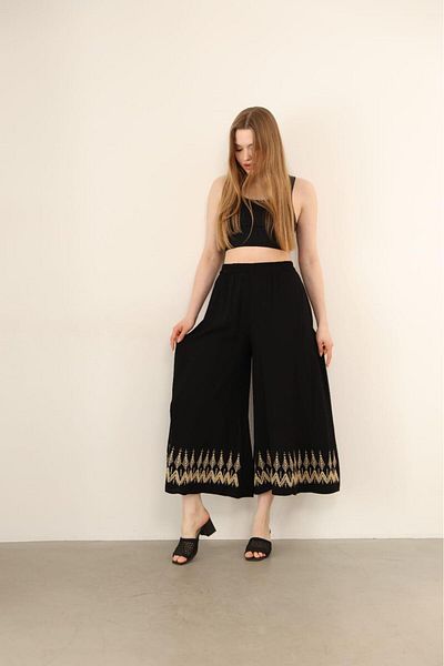 Güler Casual Embroidered Loose Cut Black Trousers