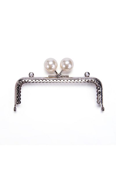 Sultan Rectangular White Beaded Burs 12.5 cm Silver