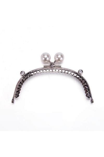 Sultan Silver Beaded Oval White Burs 12.5 cm