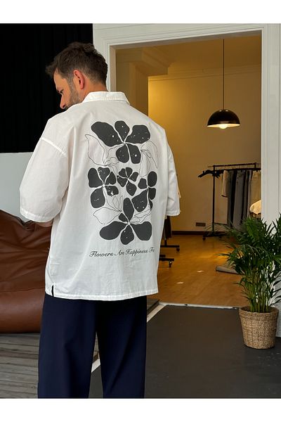 BYBASICMAN White Flowers Embossed Short Sleeve Shirt V-40-813