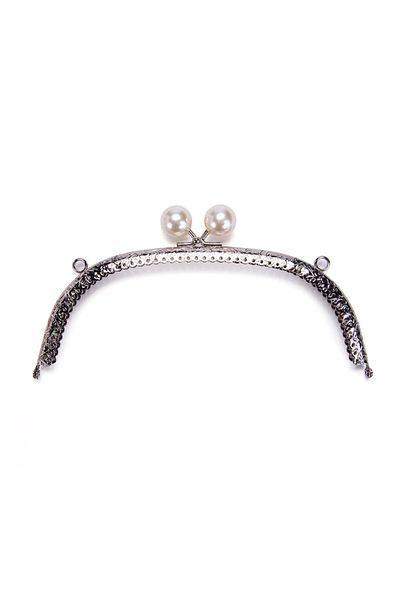 Sultan Silver Beaded Burs - White 20.5 cm