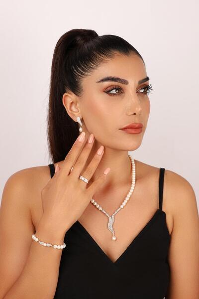 Birinci 14 Ayar Altın 7 mm Su Yolu Taşlı Doğal İnci Küpe Kolye Bileklik Yüzük Dörtlü Set