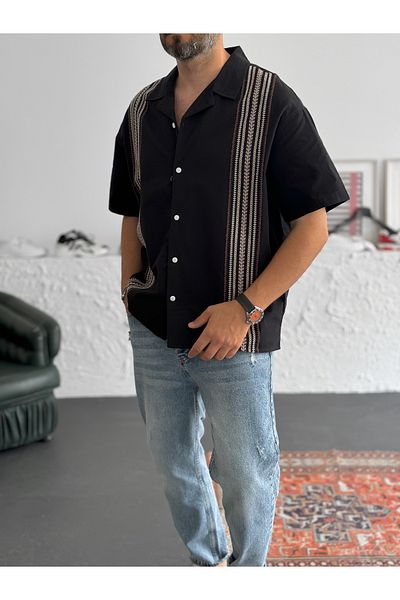 BYBASICMAN Black Embroidered Short Sleeve Shirt V-802