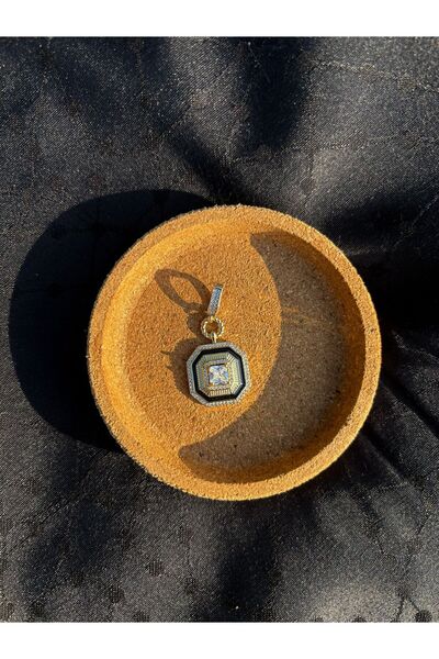 MeSin Store ZİRKON TAŞ DETAYLI SİYAH ÇİZGİLİ AJDA CHARM KOLYE UCU ÇELİK KARAR...