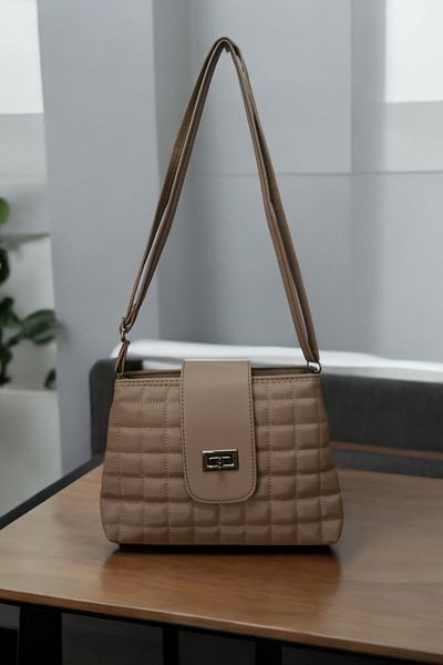 Classbag Geantă de umăr matlasată din nurcă pentru femei