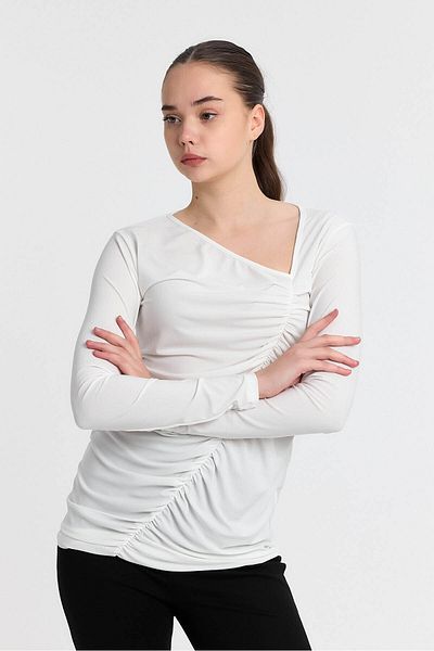 Laranor Ecru Collar Detailed Gathered Design Blouse Day - Night Chic 25L8014