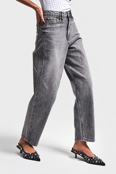 its basic Women's Gray Color 4S5-13 Mom Relax Fit 100% Cotton High Waist Denim Jean