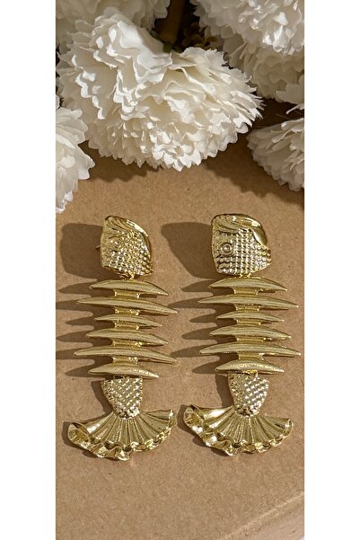 KAD COLLECTION أقراط كبيرة من الذهب على شكل سمكة