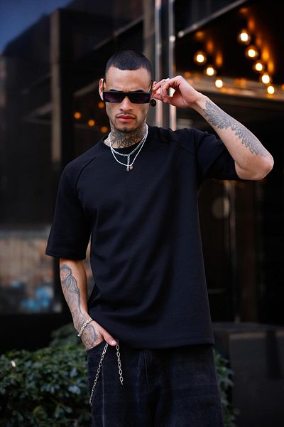Pobudo Black Color Half Sleeve Oversize T-Shirt