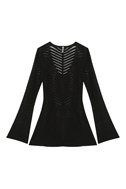 Devon Windsor Stylish and Fun Cindy Tunic