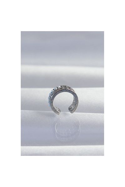 Skygo Brass Silver Color Pearl Baguette Jewelled Earcuff Earrings - Tj-Bkp9338