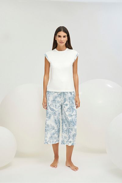 Sevim 16384 Women's Capri Suit