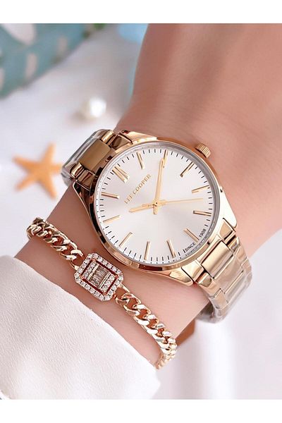 Lee Cooper ساعة يد نسائية مقاومة للماء من سلسلة فضية صفراء بسوار فولاذي 3 ATM Blc08037.270