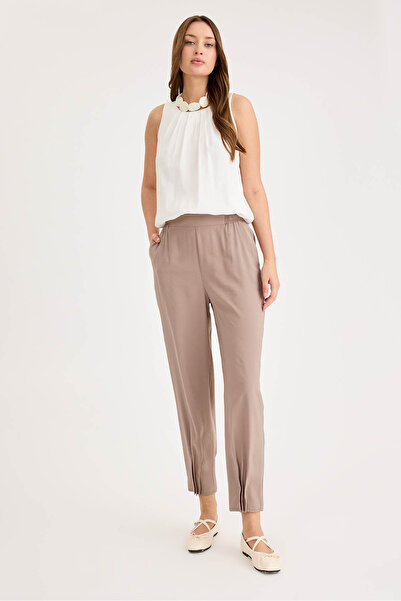 Vitrin Штани з підвернутими штанинами та еластичним поясом