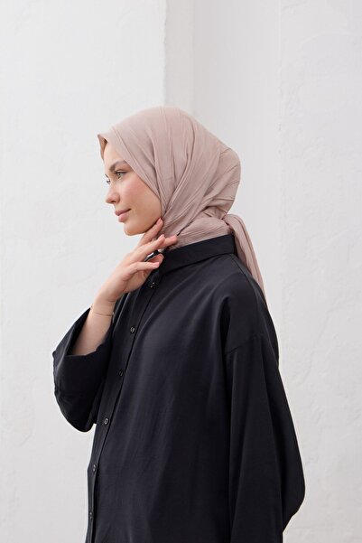 QANU Bamboo Pleated Shawl Cream