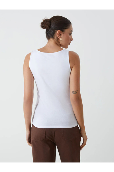 LC Waikiki LCWAIKIKI Classic Siyah U Yaka Kadın Atlet