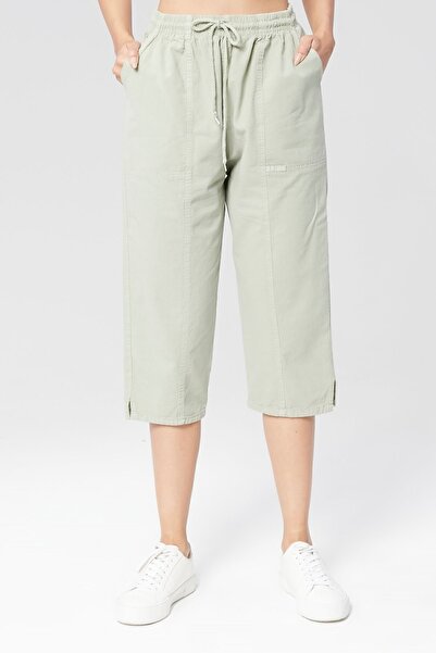 MONAHA Kadın Açık Yeşil Rahat Kesim Pamuklu Kapri - Keten, Önden Dikişli, Yırtmaçlı Monaha