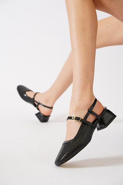 Moda Pie Sandale de damă din piele neagră - Yedas cu împânzire elastică