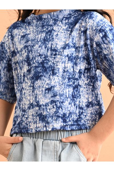 LilPicks By Styli Textured Printed Round Neck Top