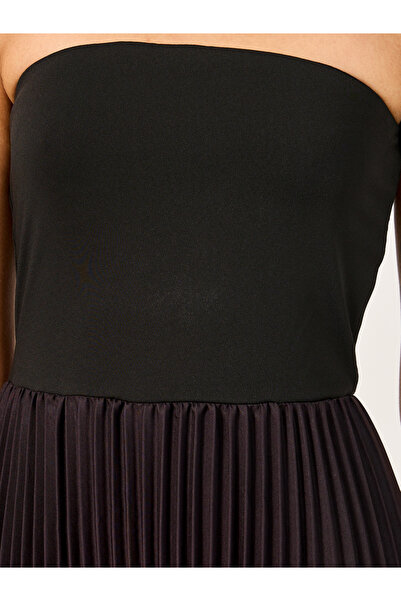 Styli Ombre Accordion Pleated Strapless A-Line Midi Dress