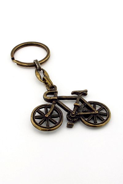Solfera Bicycle Shaped Vintage Retro Ancient Yellow Bronze Tumbled Metal Keychain Kc242