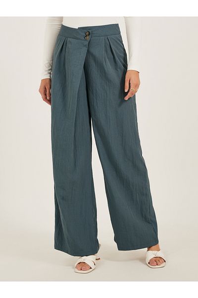 Styli Solid Twill Pleated Wide Leg Pants with Cross Waistband