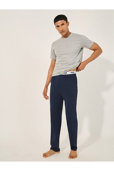 Styli Solid Crew Neck T-Shirt and Printed Waistband Pyjama Set