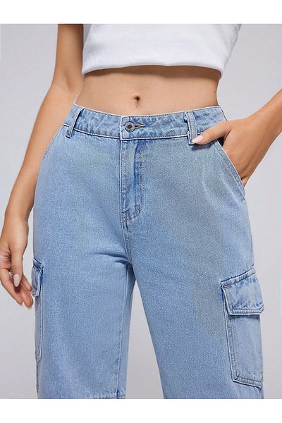 Kotty By Styli Mid Rise Straight Fit Cargo Jeans