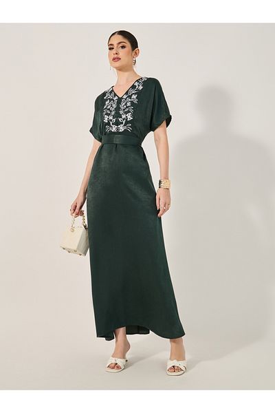 Styli Embroidered Satin Jalabiya with Waist Tie Detailc