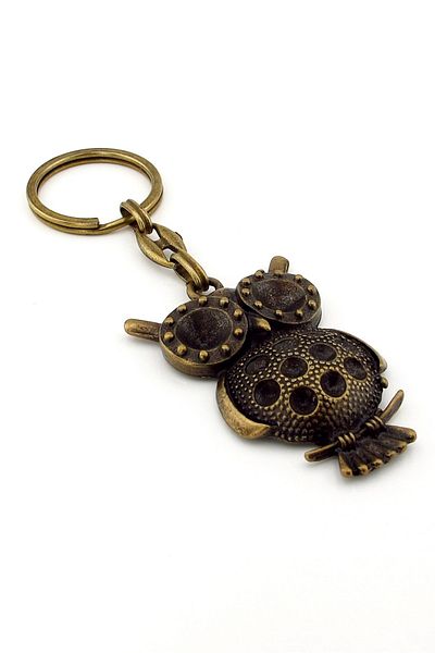 Solfera Owl Night Animal Forest Antique Yellow Tumbled Metal Keychain Kc265