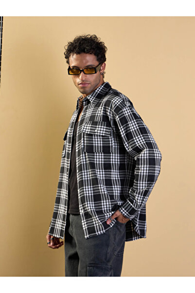 Mascln Sassafras By Styli Black and White Check Flap Pocket Oversize Shirt