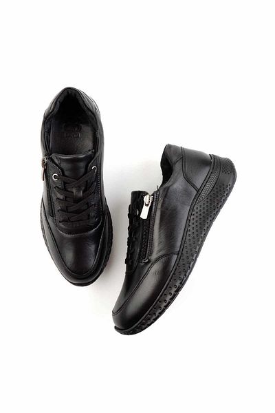Bambi Black Leather Women's Sneaker K01331801111