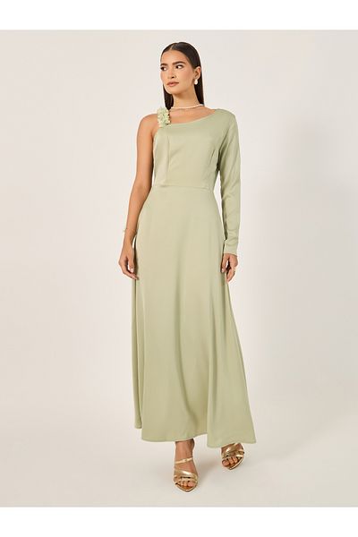 Styli Plain Asymmetric Neck A-Line Maxi Dress