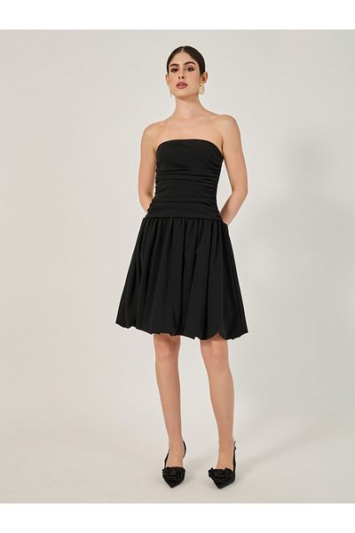 Styli Plain Ruched Strapless A-Line Knee-Length Dress