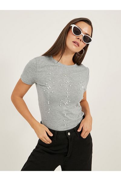 Styli Embellished Round Neck Regular Fit T-Shirt