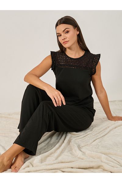 Styli Schiffli Yoke Pompom Trim Detail Top and Pyjama Pants Set