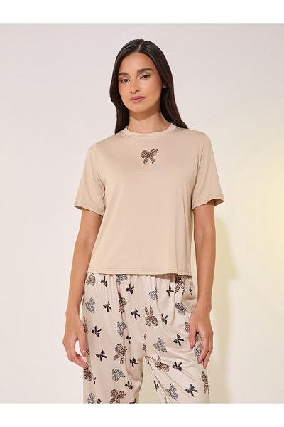 Styli Butterfly Print Round Neck T-Shirt and Pyjama Set