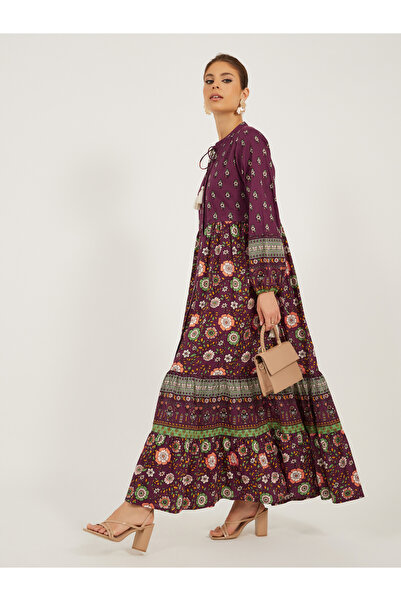 Styli فستان ماكسي متعدد الطبقات بأكمام طويلة وطبعة زهور