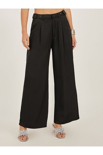 Styli Solid Pleated Wide Leg Pants with Belt Loops